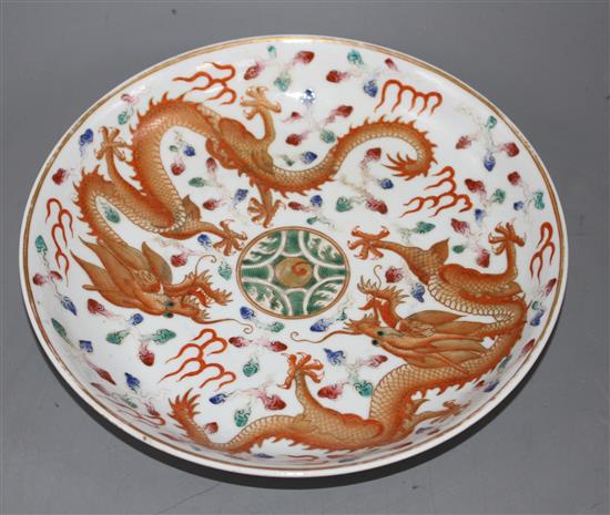 A Chinese famille rose dragon dish, Guangxu mark, probably Republic period, 21cm